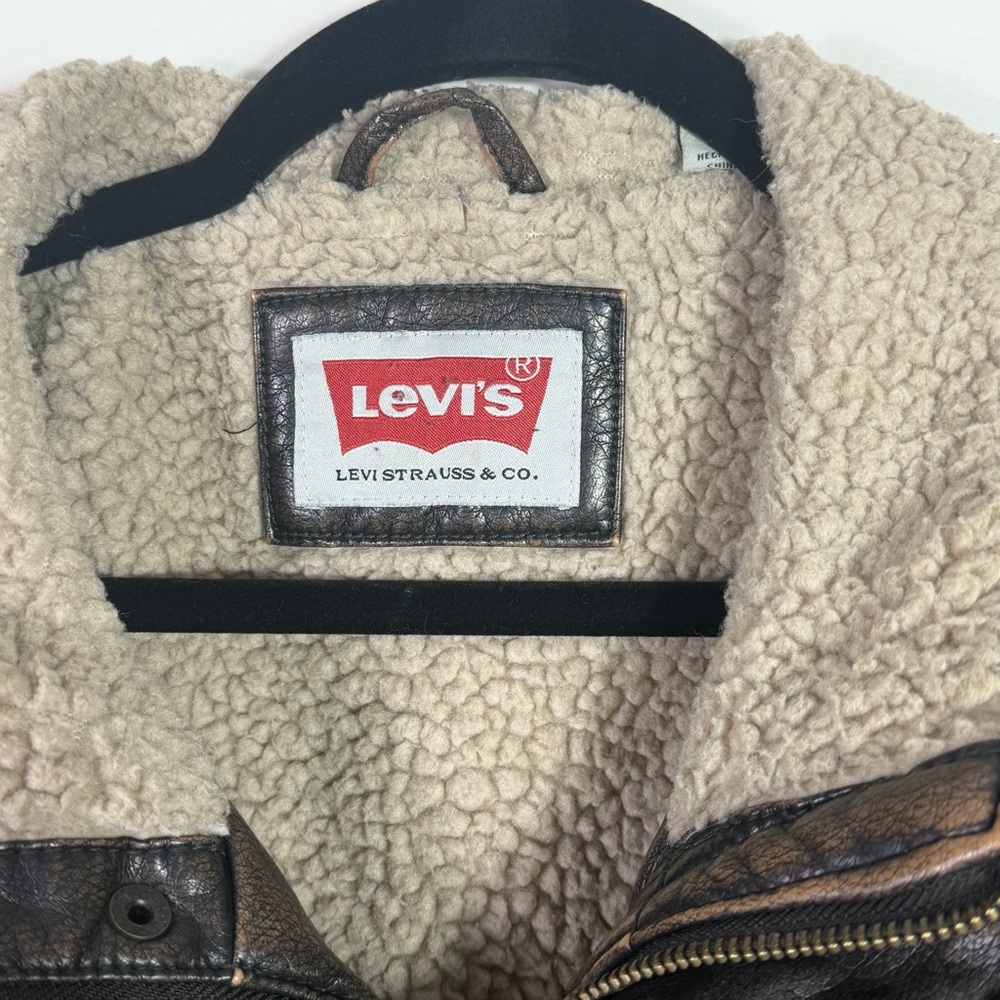 Levi's Men's Sherpa Lined Faux Leather Distressed Brown Aviator Bomber jacket - Picture 2 of 10